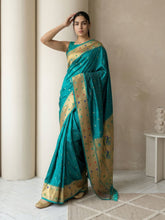 Pgreen Soft Silk Paithani Meenakari Saree Tilak Zari Woven Motifs Temple Border Saree With Brocade Blouse