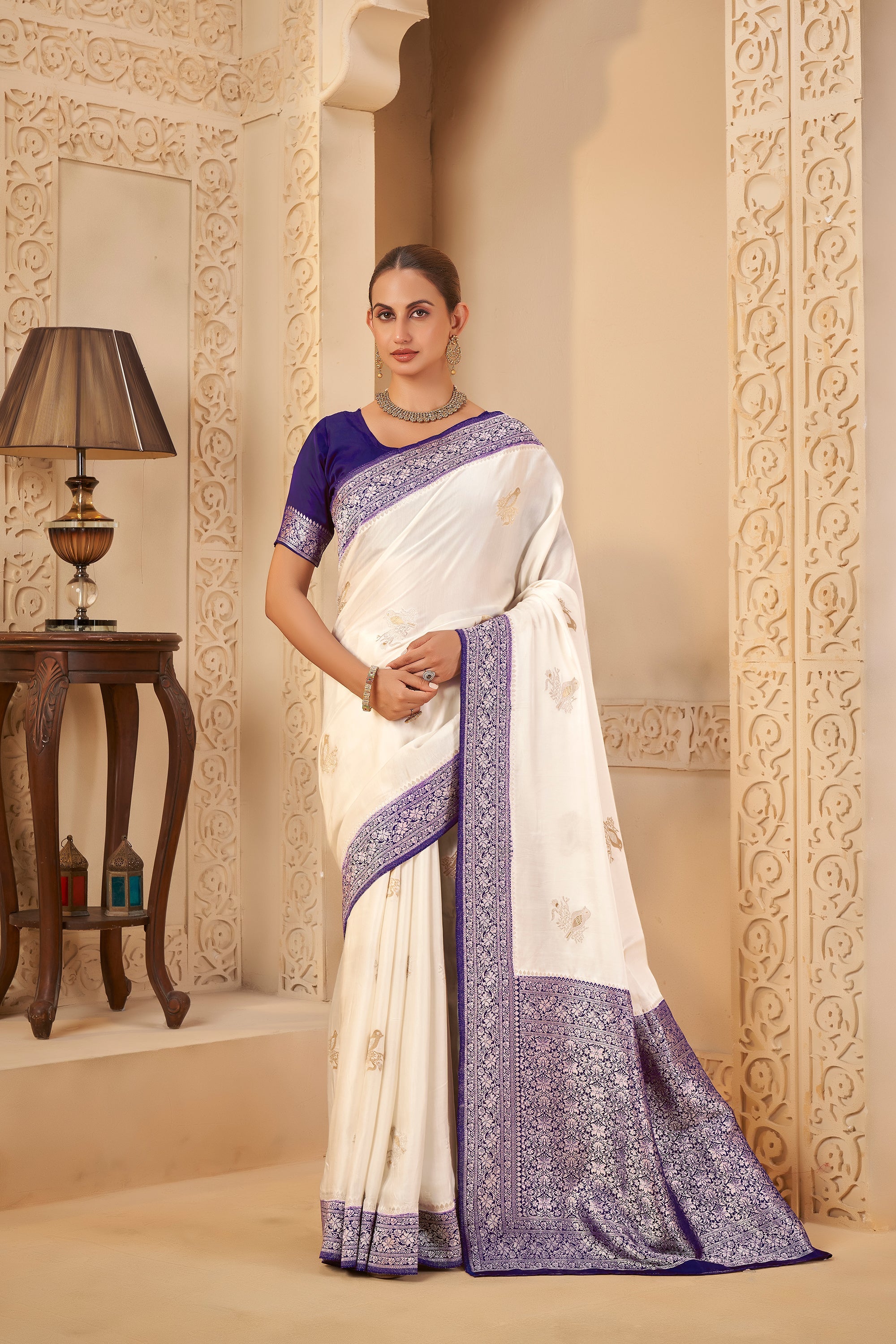 Divine White Saree with Purple Accents – Tradition Meets Luxury - Gunj Fashion