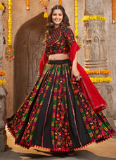 Black Embroidered Perfect Beautiful Navratri Special Chaniya Choli