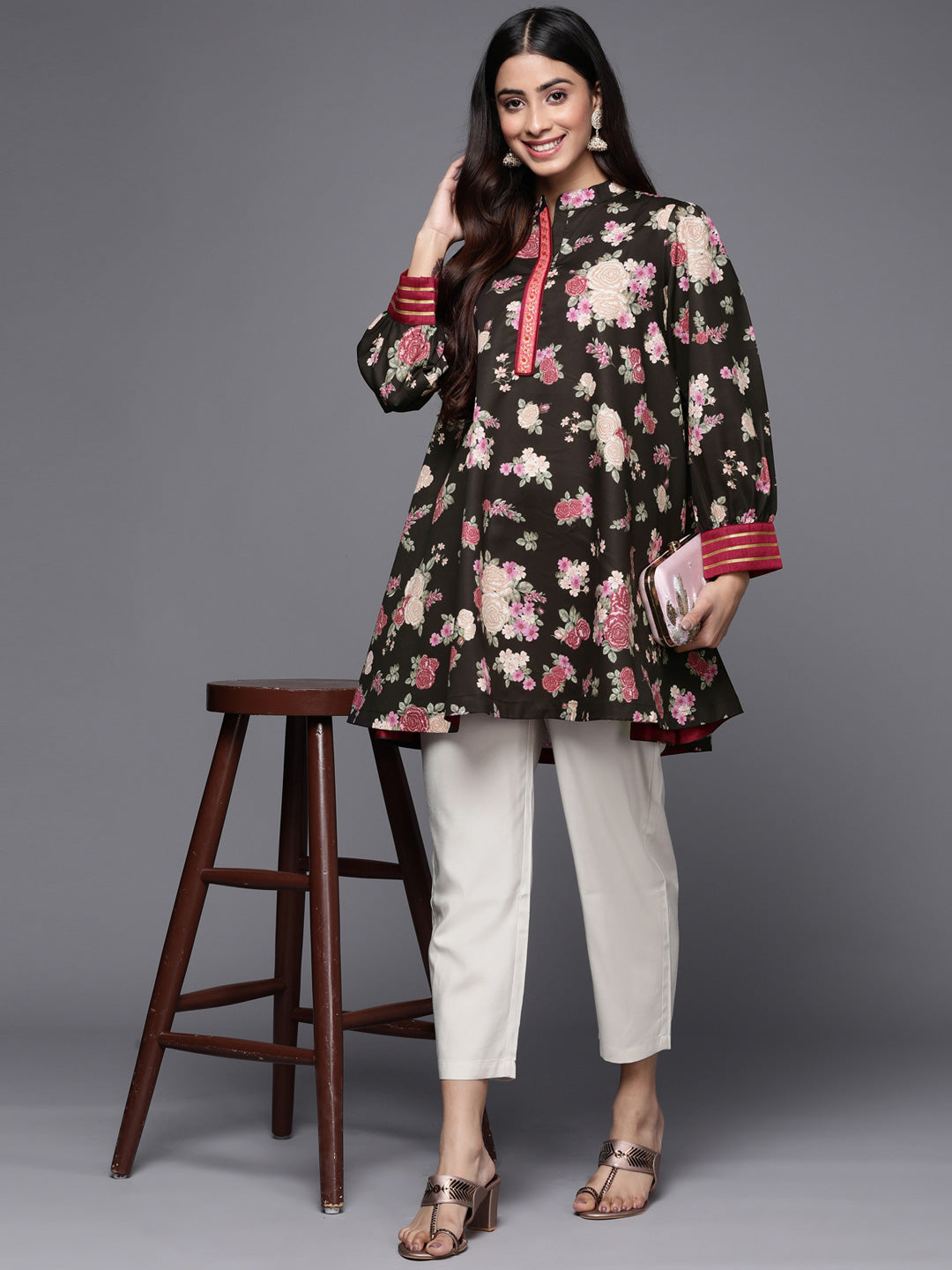 Elegantly Flawless Women's Black Crepe Printed Tunic