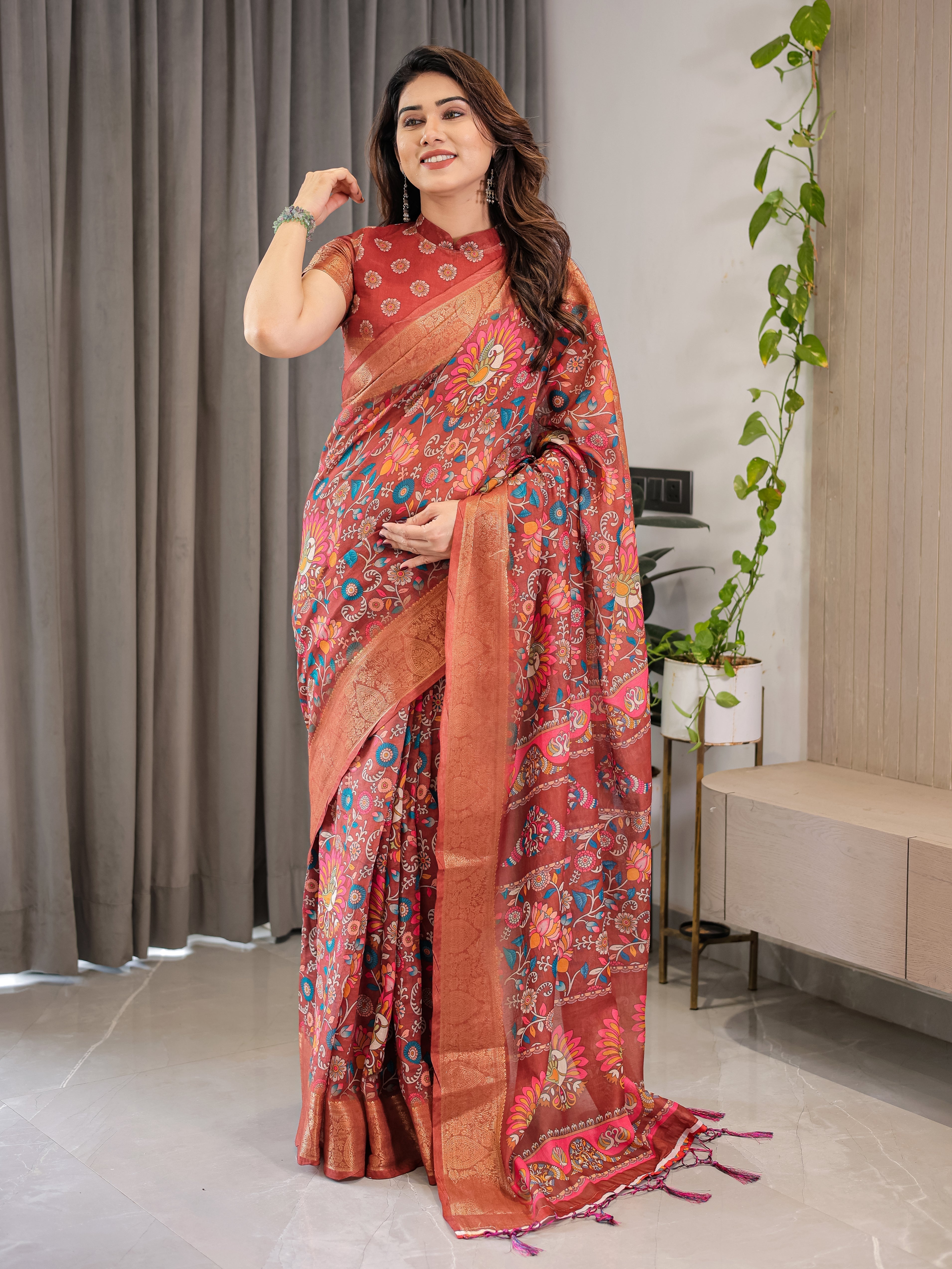 Gunj Fashion cotton linen saree