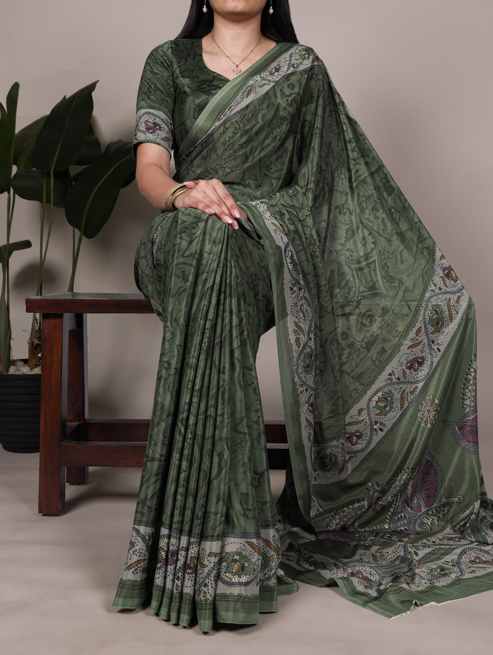 Printed crepe saree with matching blouse
