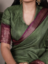 Traditional mehendi green Dola Chex saree