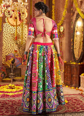 Rani pink choli with jacquard patch and embroidered sleeves