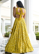 Thread embroidered mehndi outfit for women