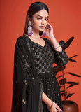 Sequins Embroidered Wedding Wear Gown For Plus Size Women In Black