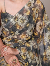 Weightless mehendi saree for women