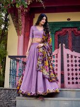 Lavender Vichitra silk lehenga with Kalamkari border