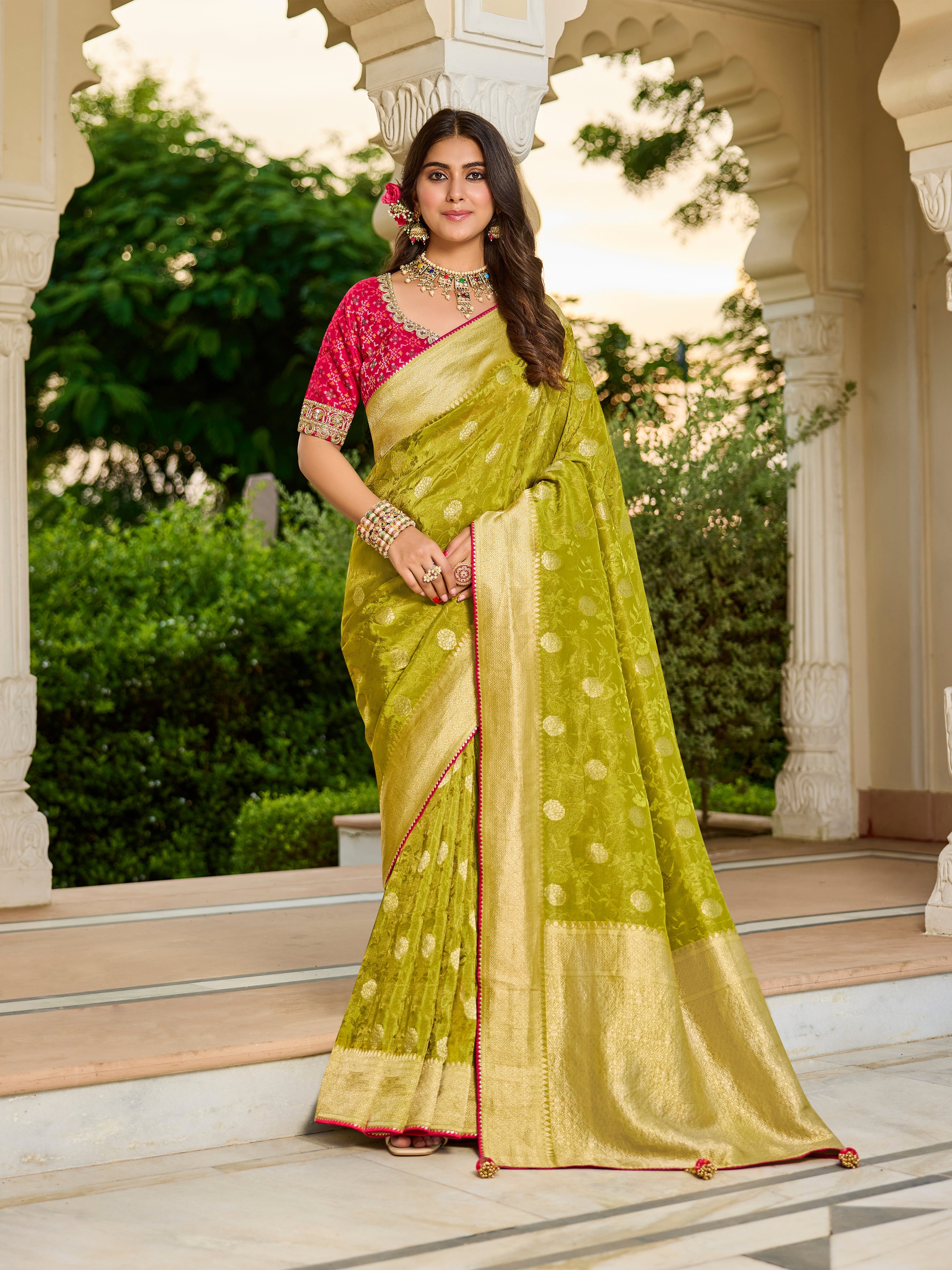 Green Saree with Contrasting Pink Blouse - Gunj Fashion