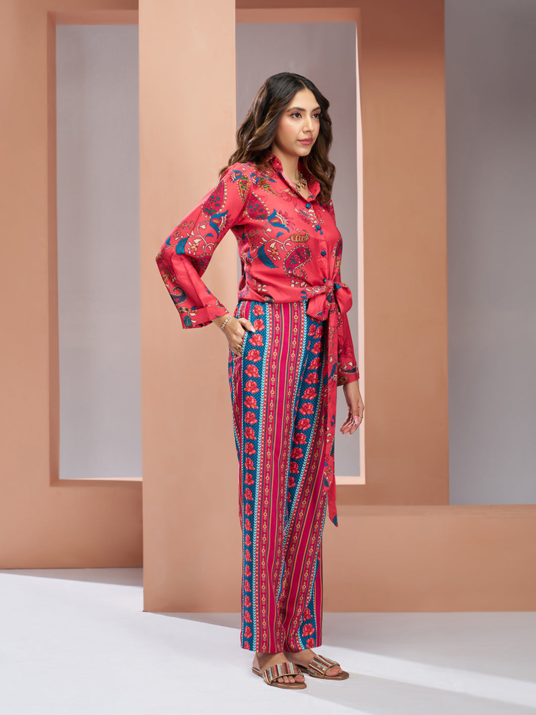 Coral Pink Pure Muslin Silk Designer Co-Ord Set for Women