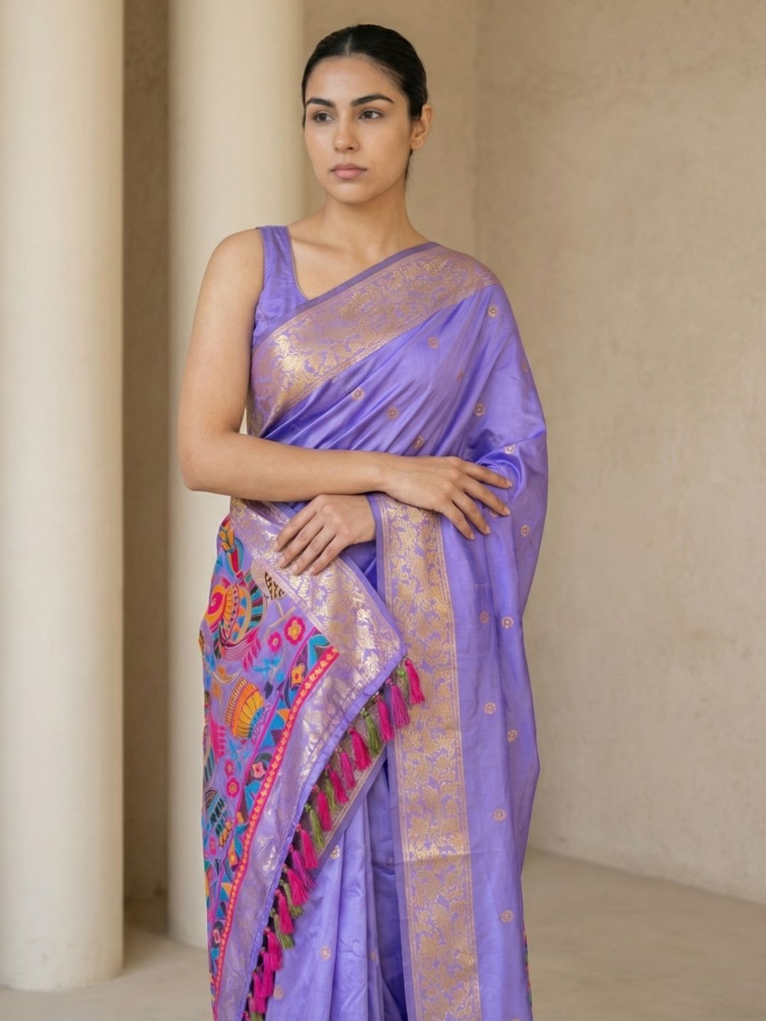 designer lavender silk saree with unique sparrow pallu and classic finish