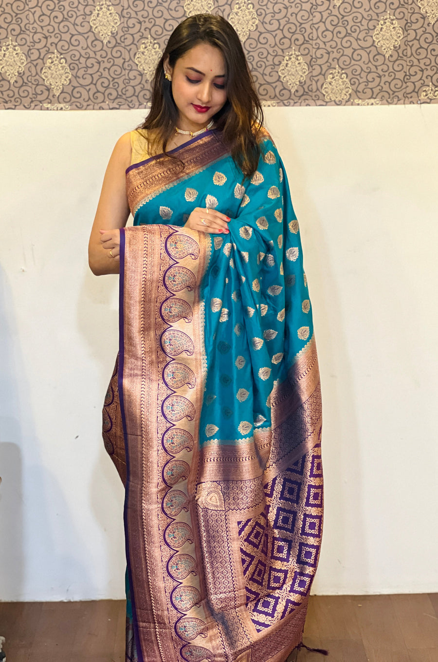 Blue Soft Silk Contrast Zari Woven Saree