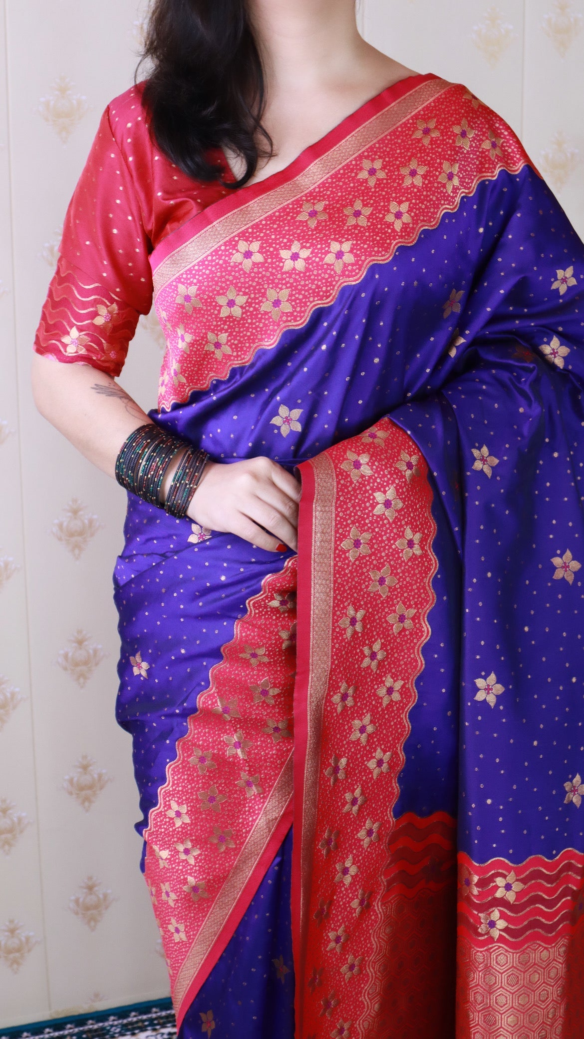 Violet Soft Silk Banarasi Wavy Unique Zari Woven Saree
