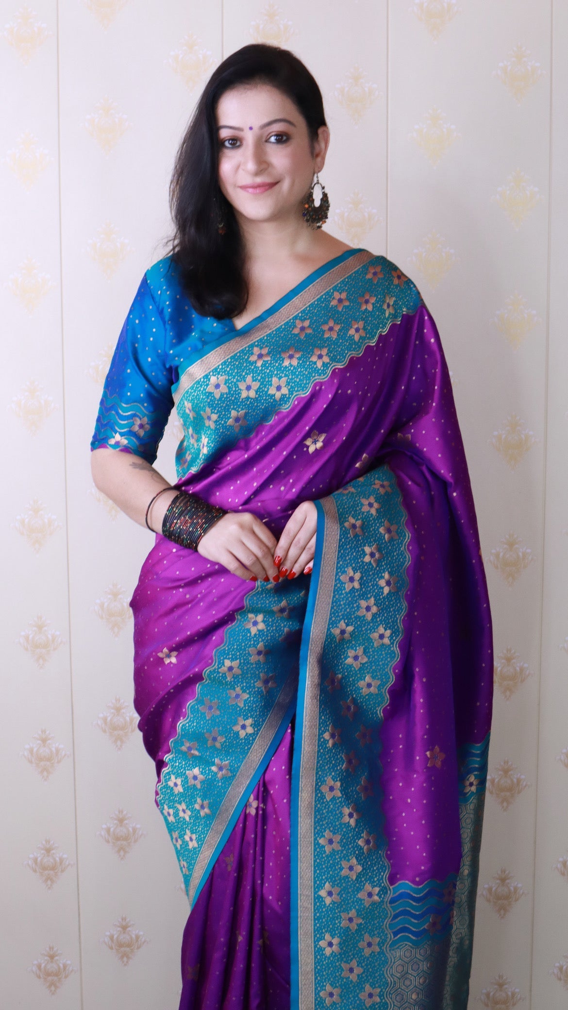 Purple Soft Silk Banarasi Wavy Unique Zari Woven Saree