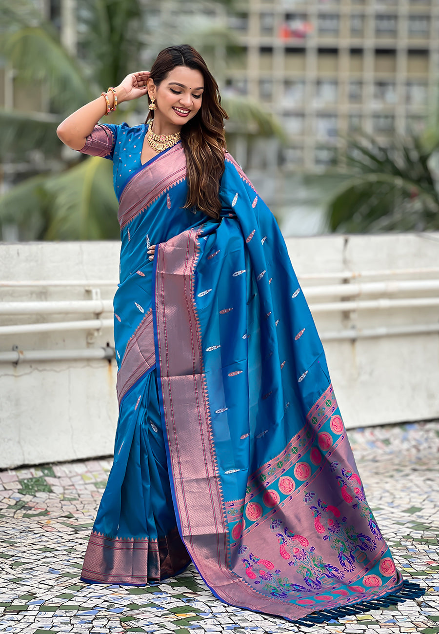 Blue Dual Zari Woven Yeola Traditional Paithani Silk Saree