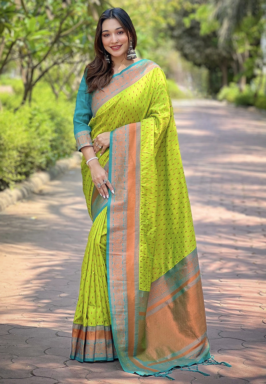 Parrot Green Contrast 1000 Butti Zari Woven Paithani Silk Saree