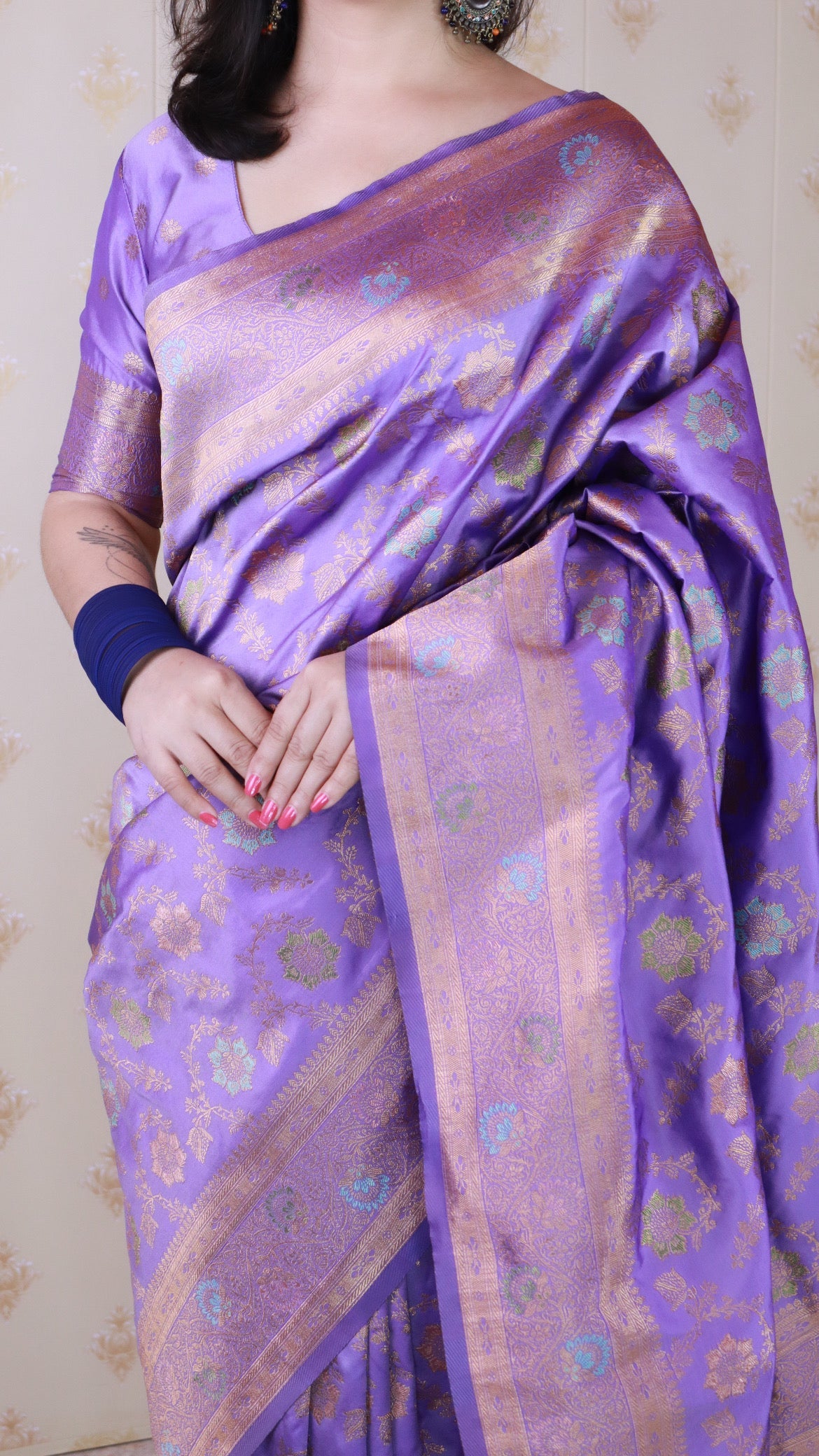 Lavender Banarasi Jaal Soft Silk Gold Zari Meenakari Woven Saree