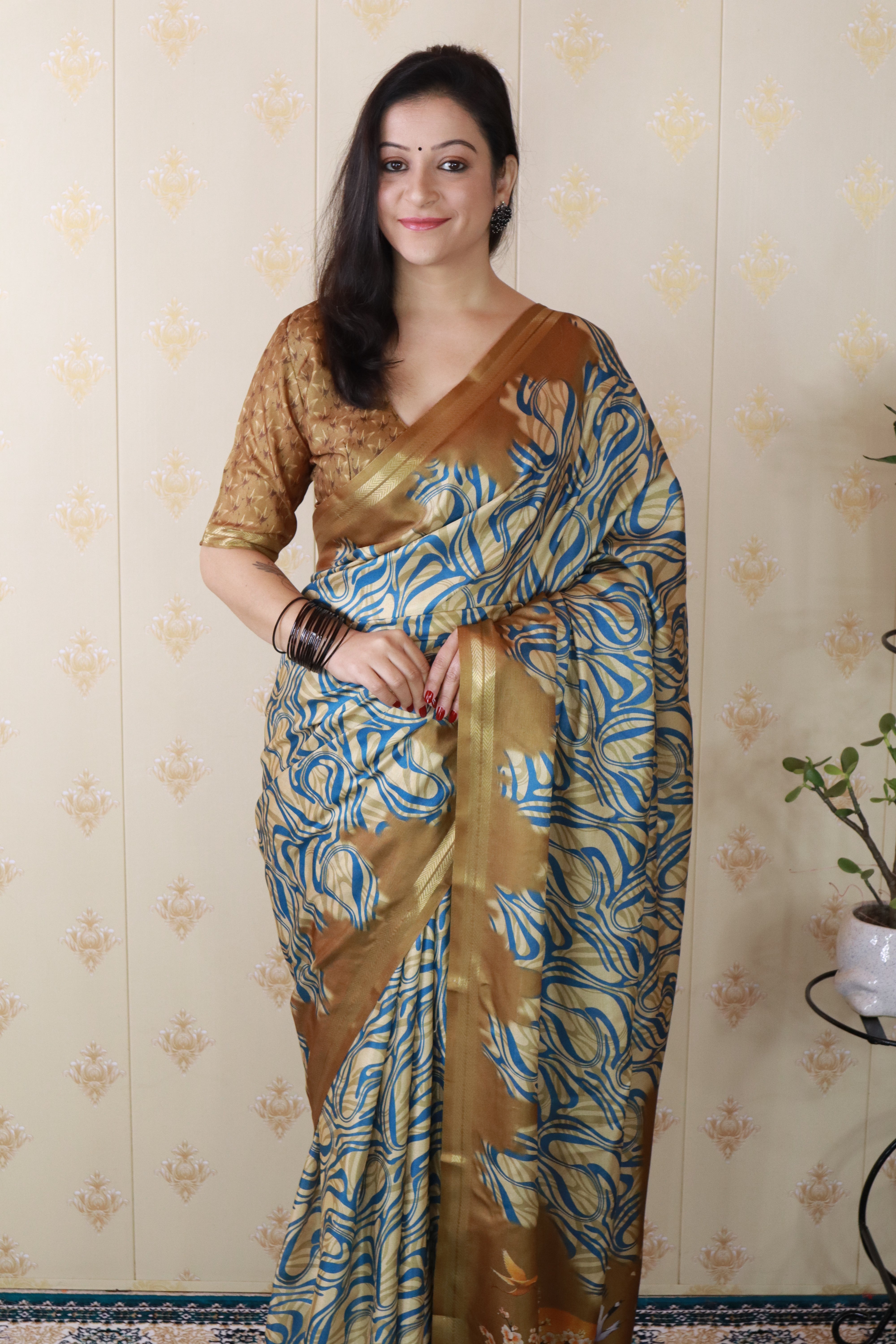 Gold Soft Tussar Silk Abstract Party Wear Printed Zari Woven Saree