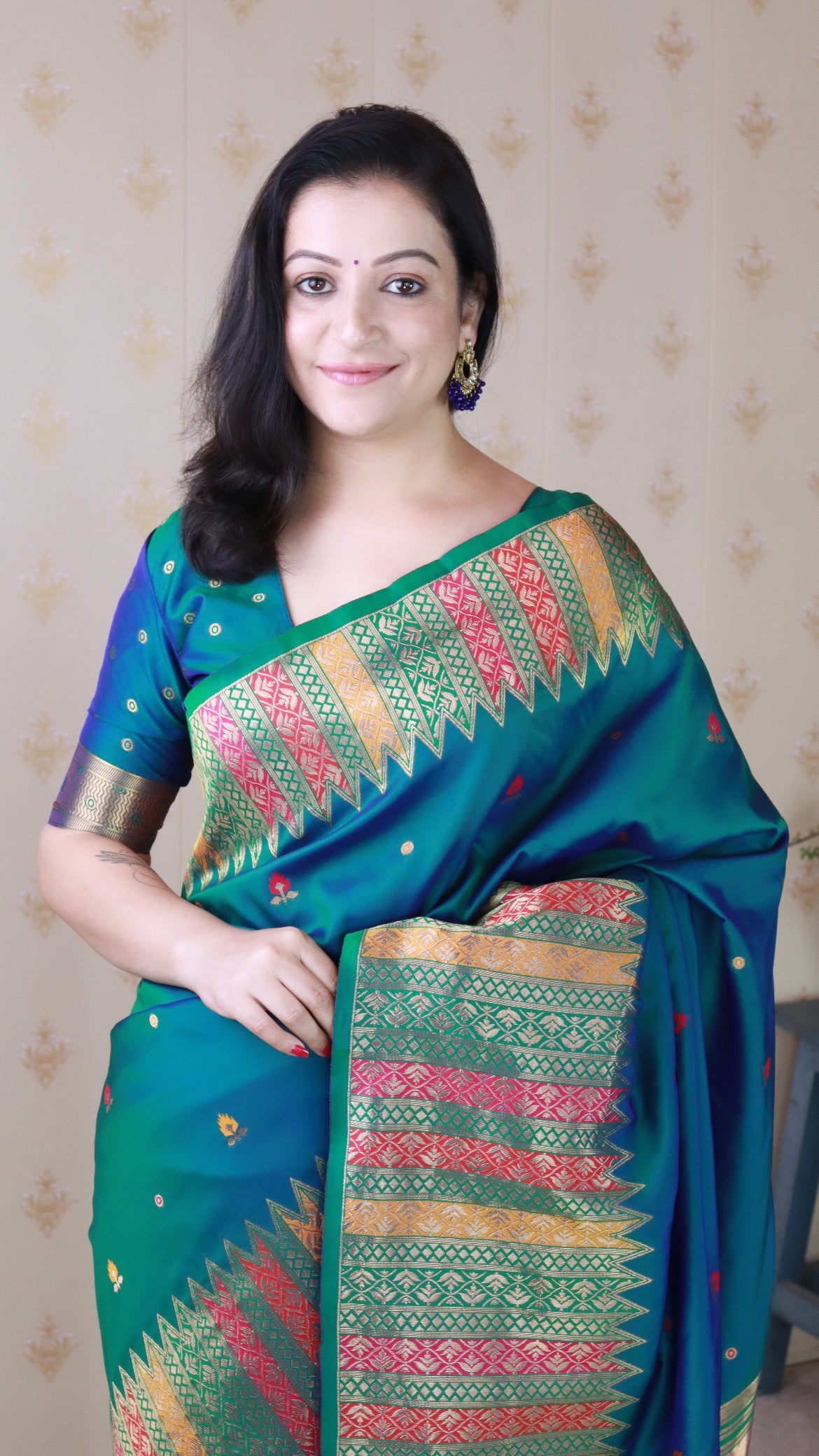 Green Soft Silk Meenakari Zari Woven Saree with Temple Border
