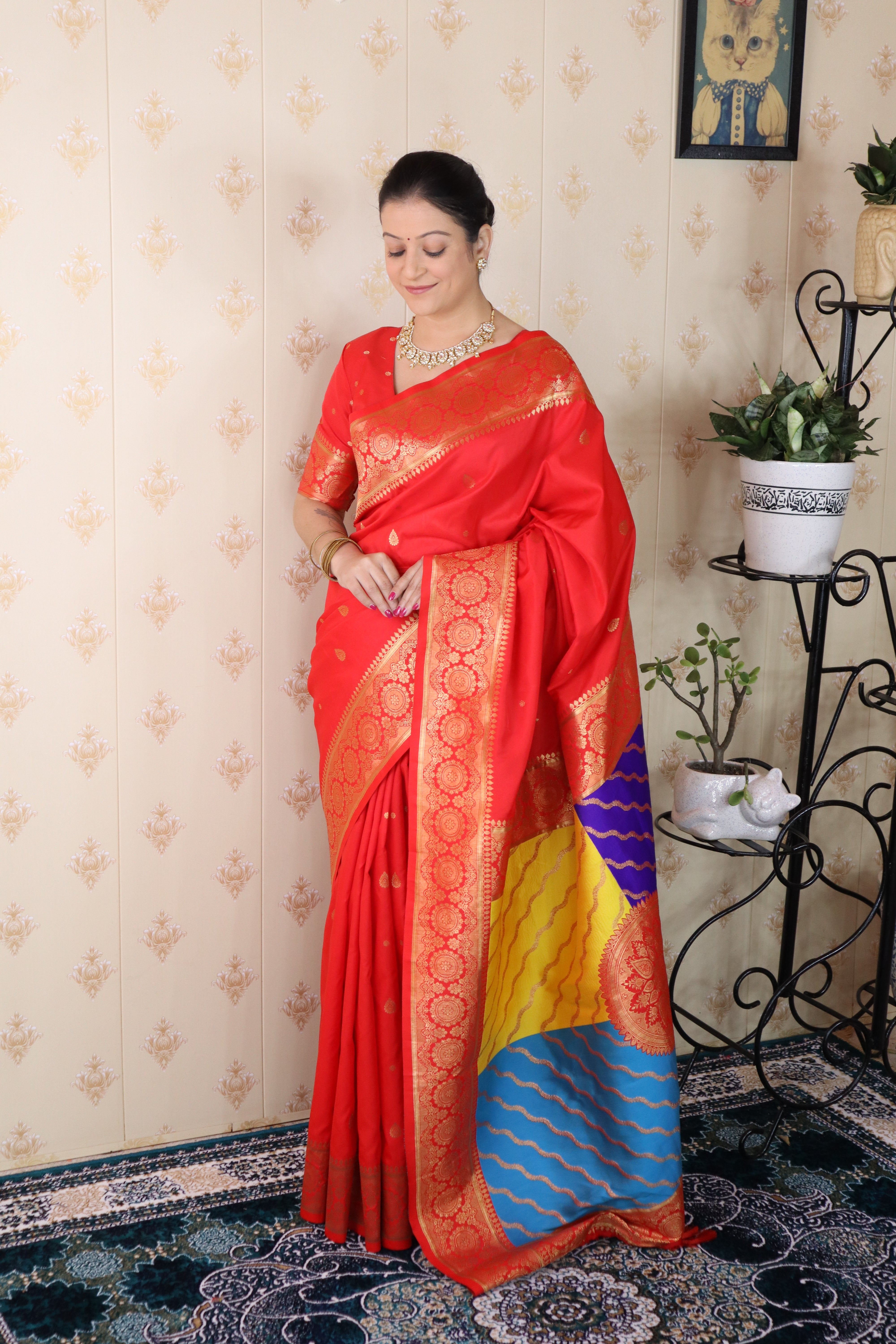 Red Soft Silk Banarasi Multicolor Pallu Zari Woven Saree