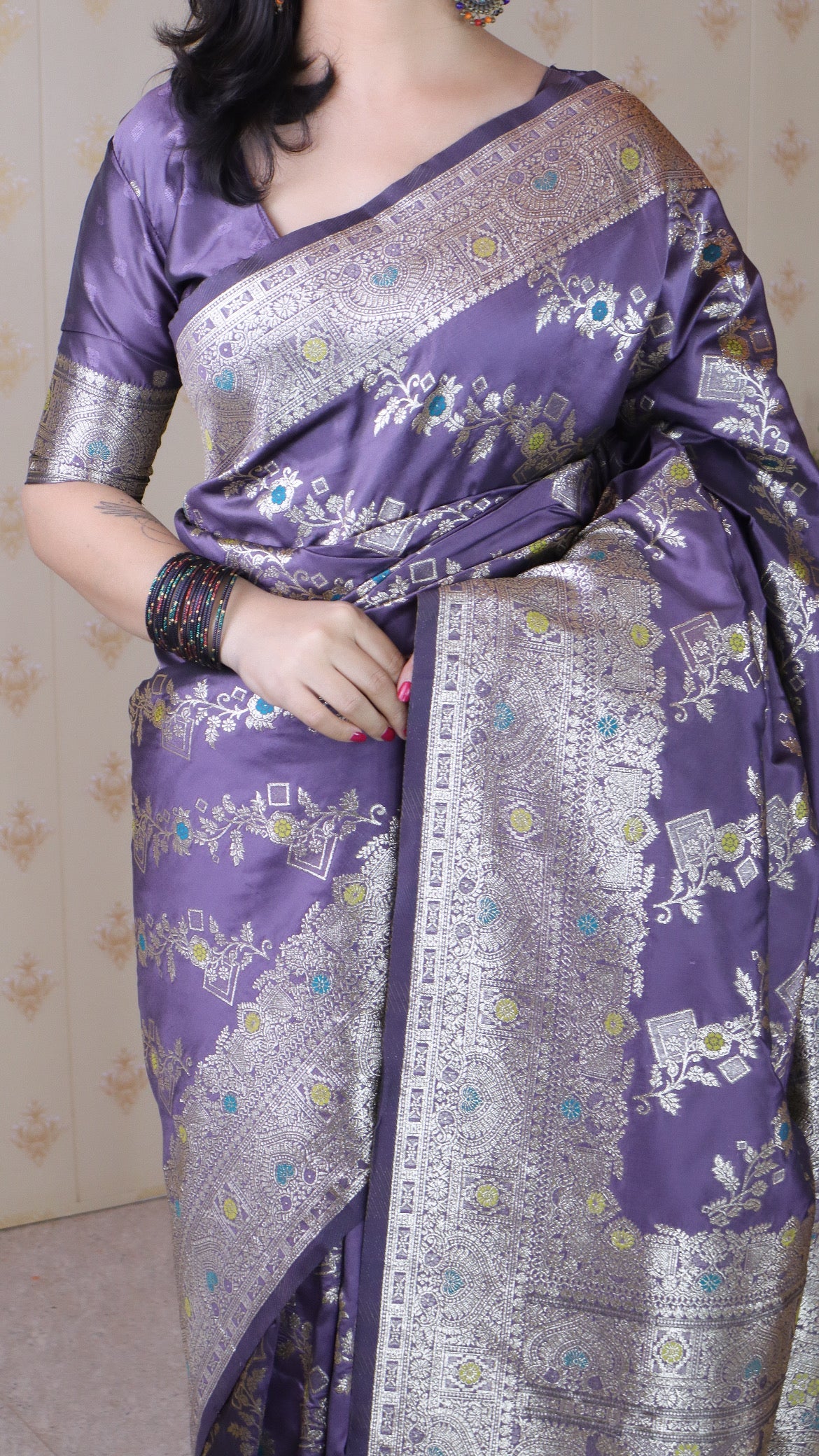 Lavender Soft Silk Banarasi Jaal Meenakari Zari Woven Saree