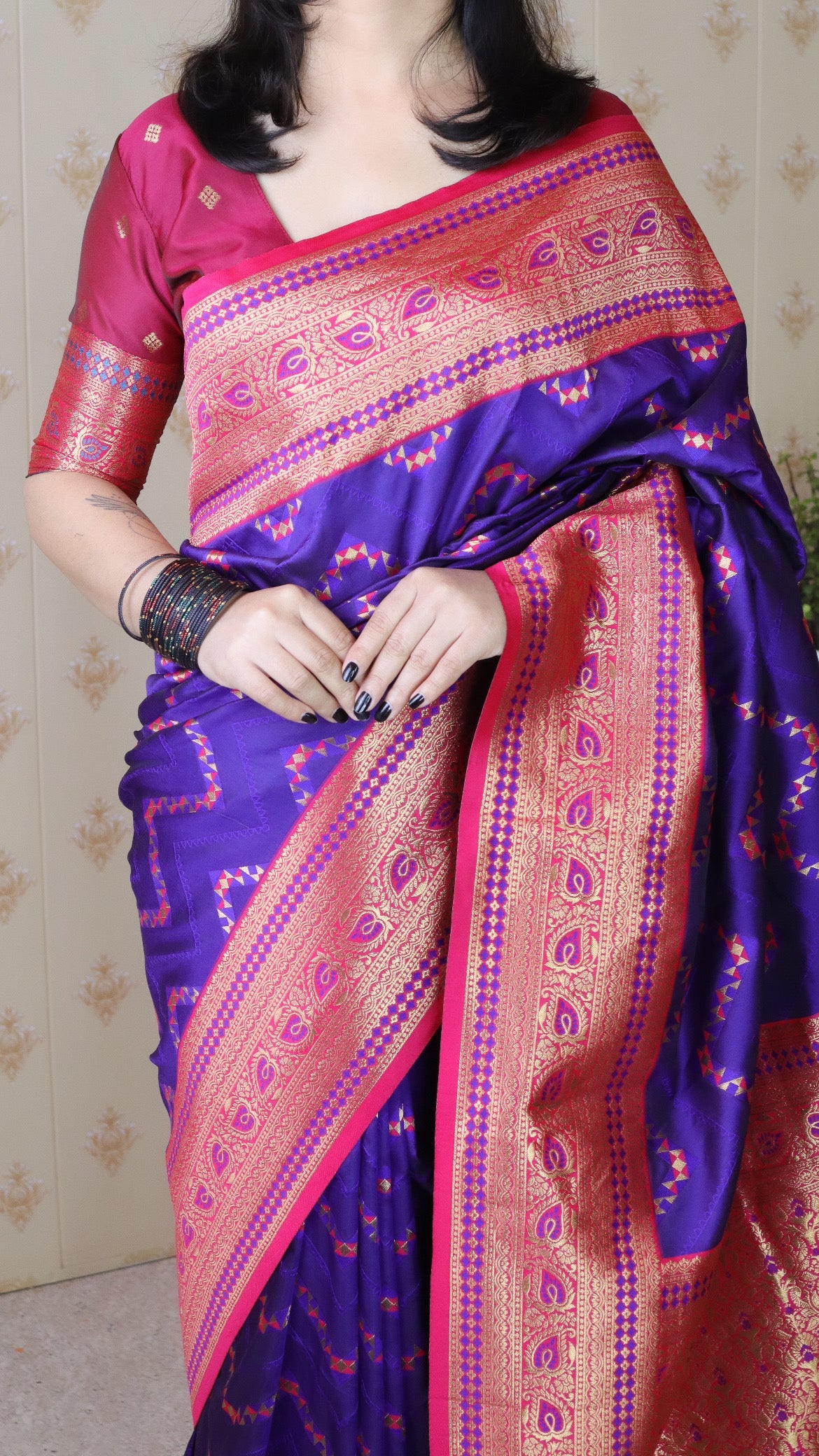 Violet Soft Silk Banarasi ZigZag Meenakari Zari Woven Saree