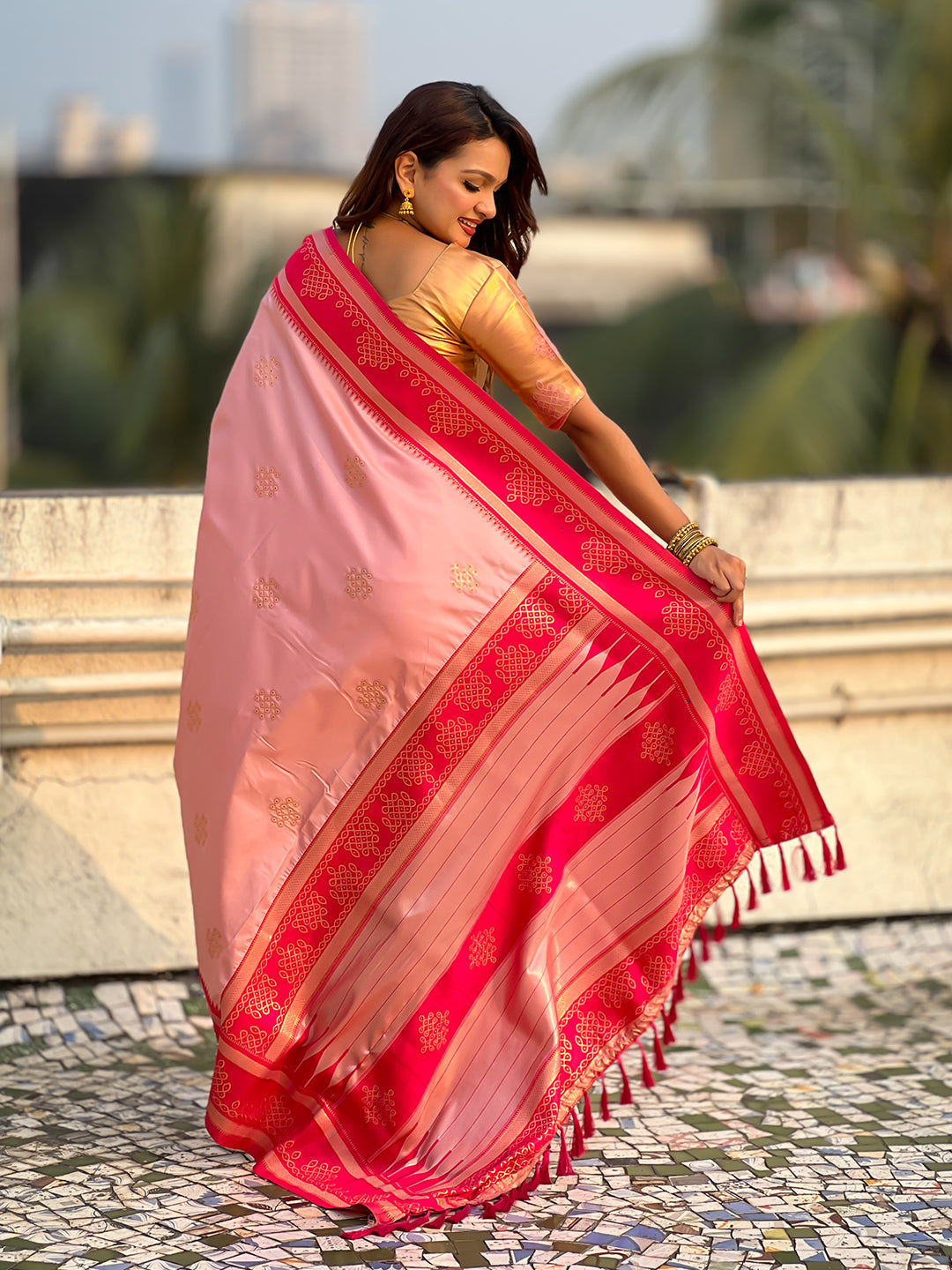 Baby Pink Soft Silk Traditional Zari Contrast Woven Saree
