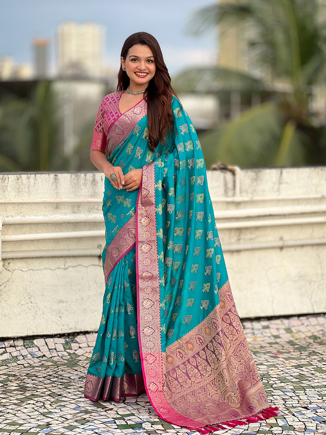 Sky Blue Soft Silk Zari Woven Ikkat Patola Saree with Contrast Weaves