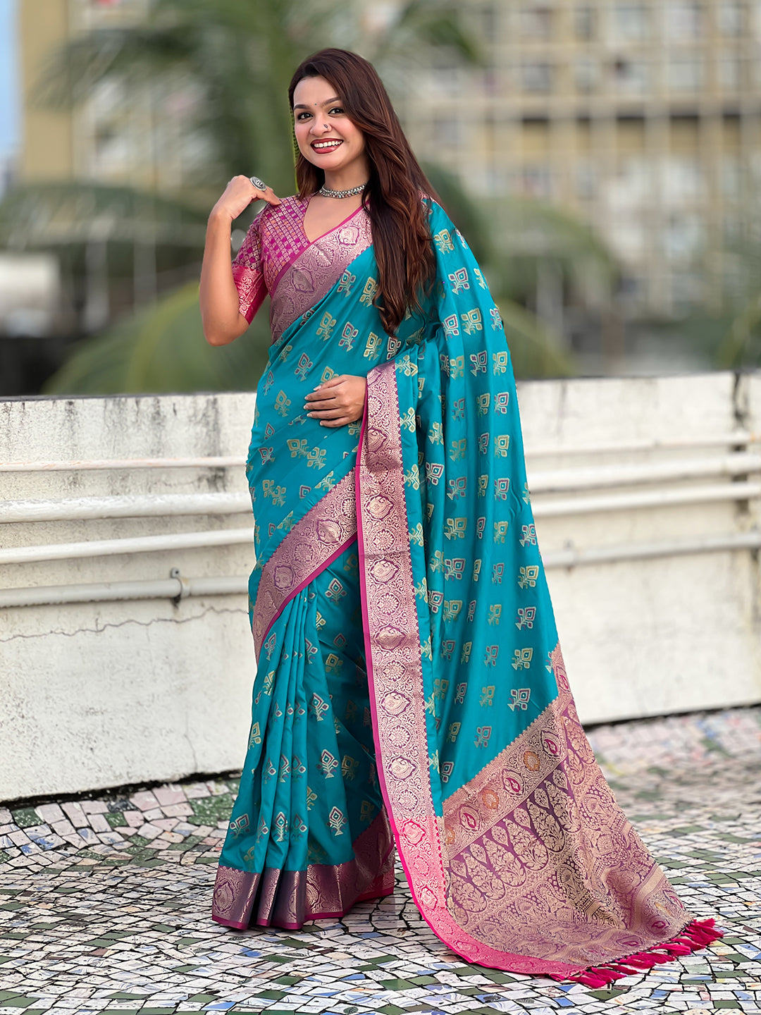 Sky Blue Soft Silk Zari Woven Ikkat Patola Saree with Contrast Weaves