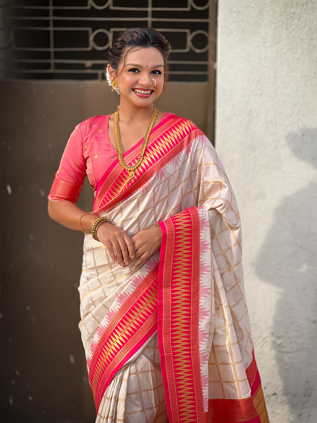 Cream Soft Silk Checks Traditional Zari Contrast Woven Saree