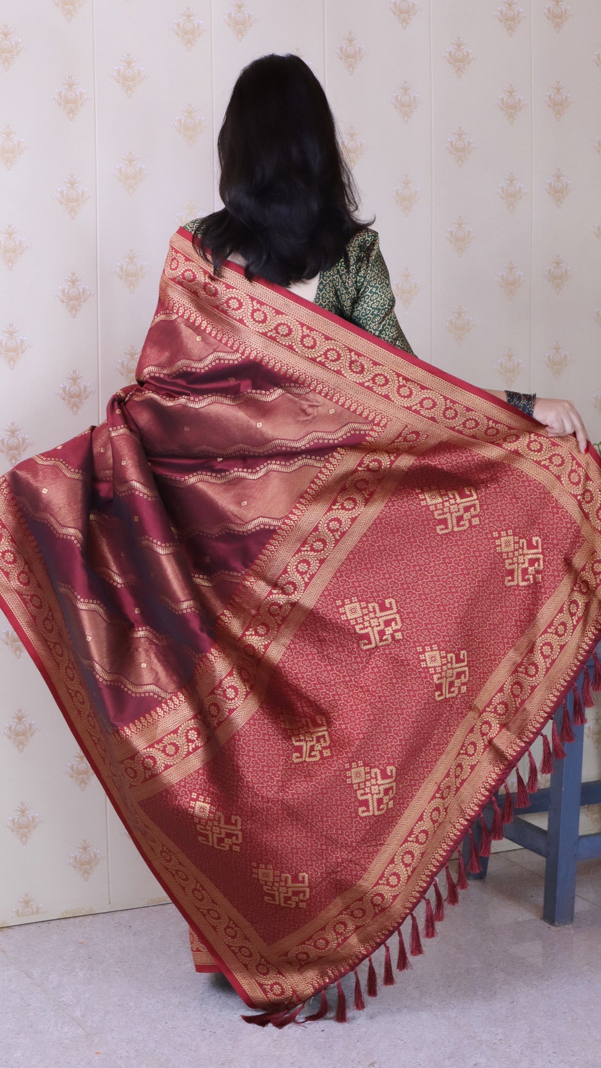 Maroon Soft Silk Bandhani Leheriya Zari Woven Saree