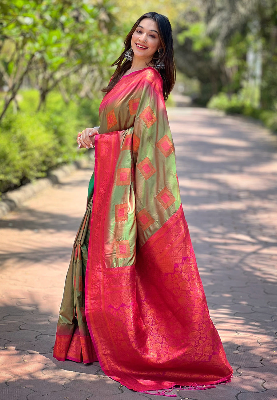 Mehendi Green Soft Silk Contrast Zari Woven Saree