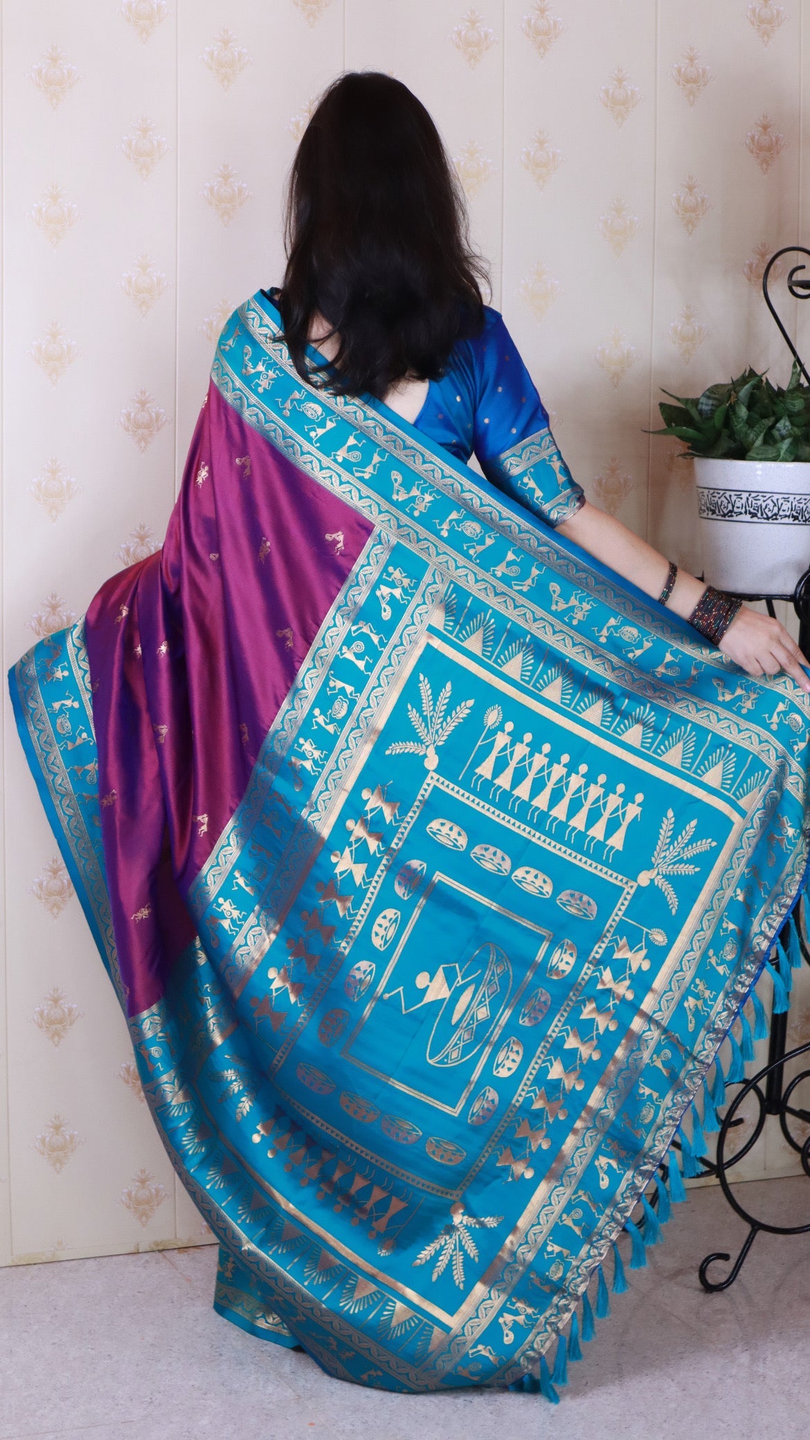 Purple Soft Silk Zari Woven Warli Art Traditional Saree