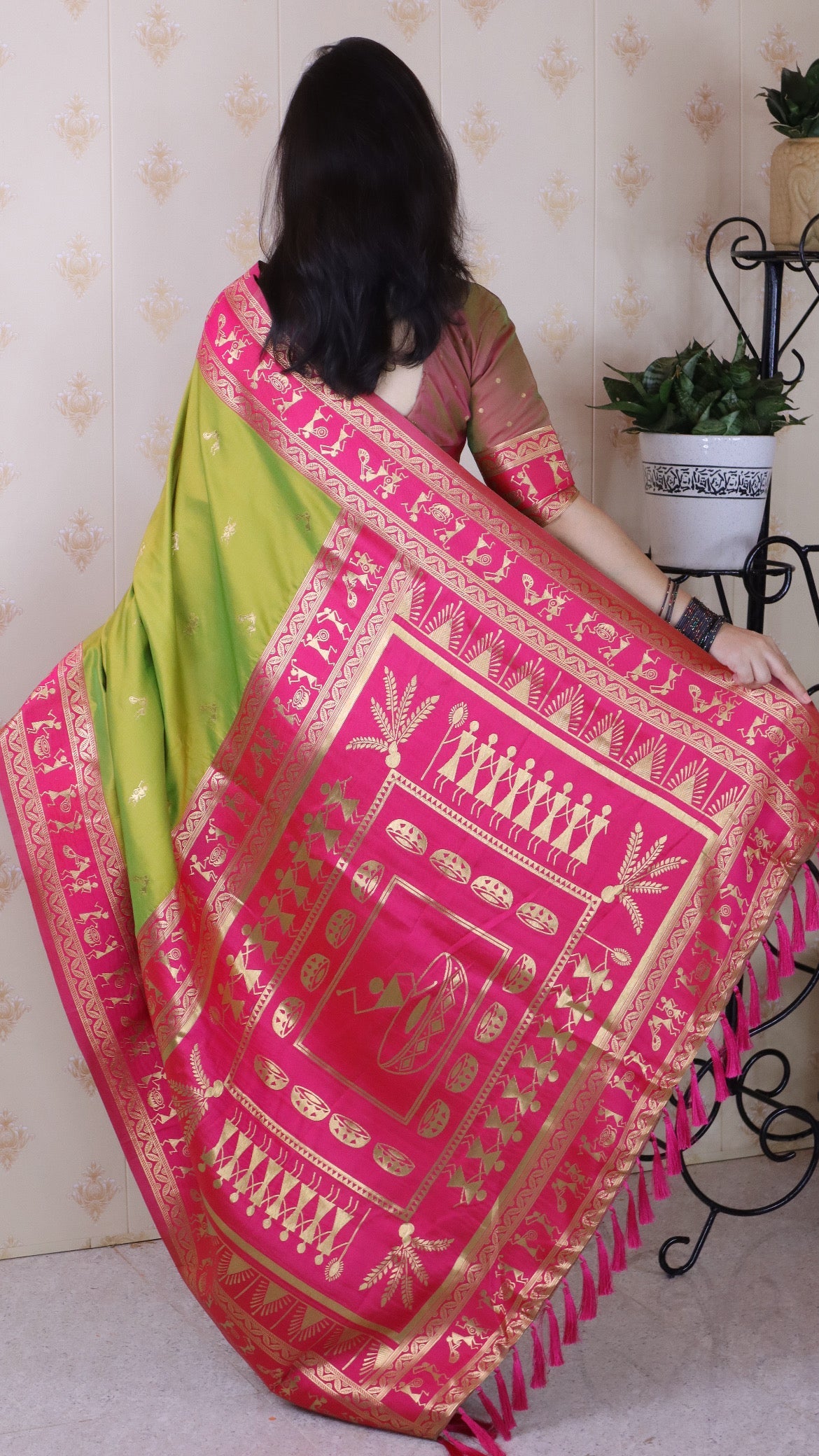 Mehendi Green Soft Silk Zari Woven Warli Art Traditional Saree