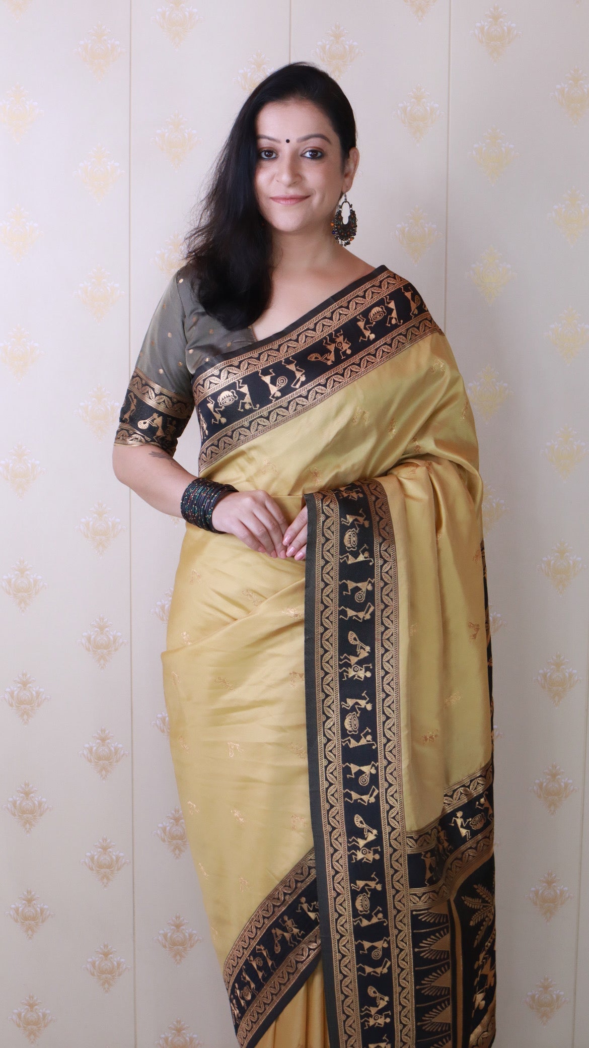 Chickoo Soft Silk Zari Woven Warli Art Traditional Saree