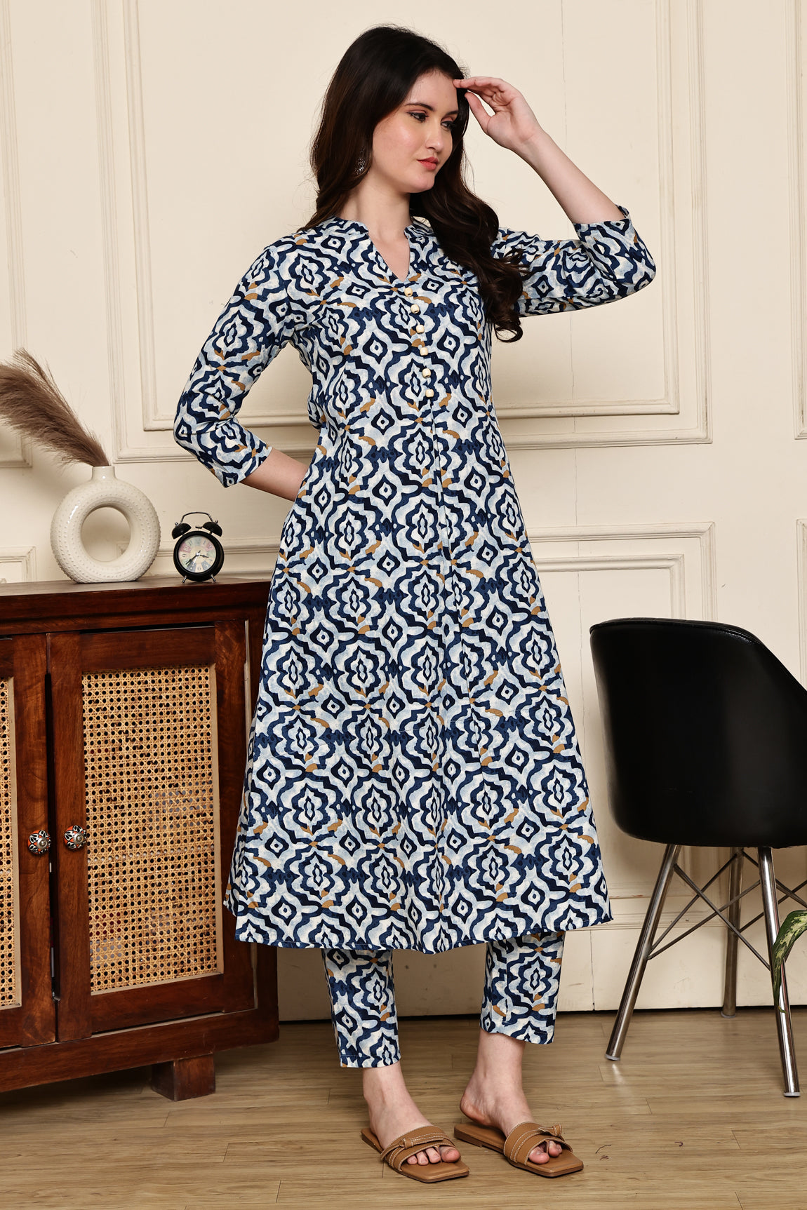 Blue Blossom Geometric Printed  Kurta With Pant
