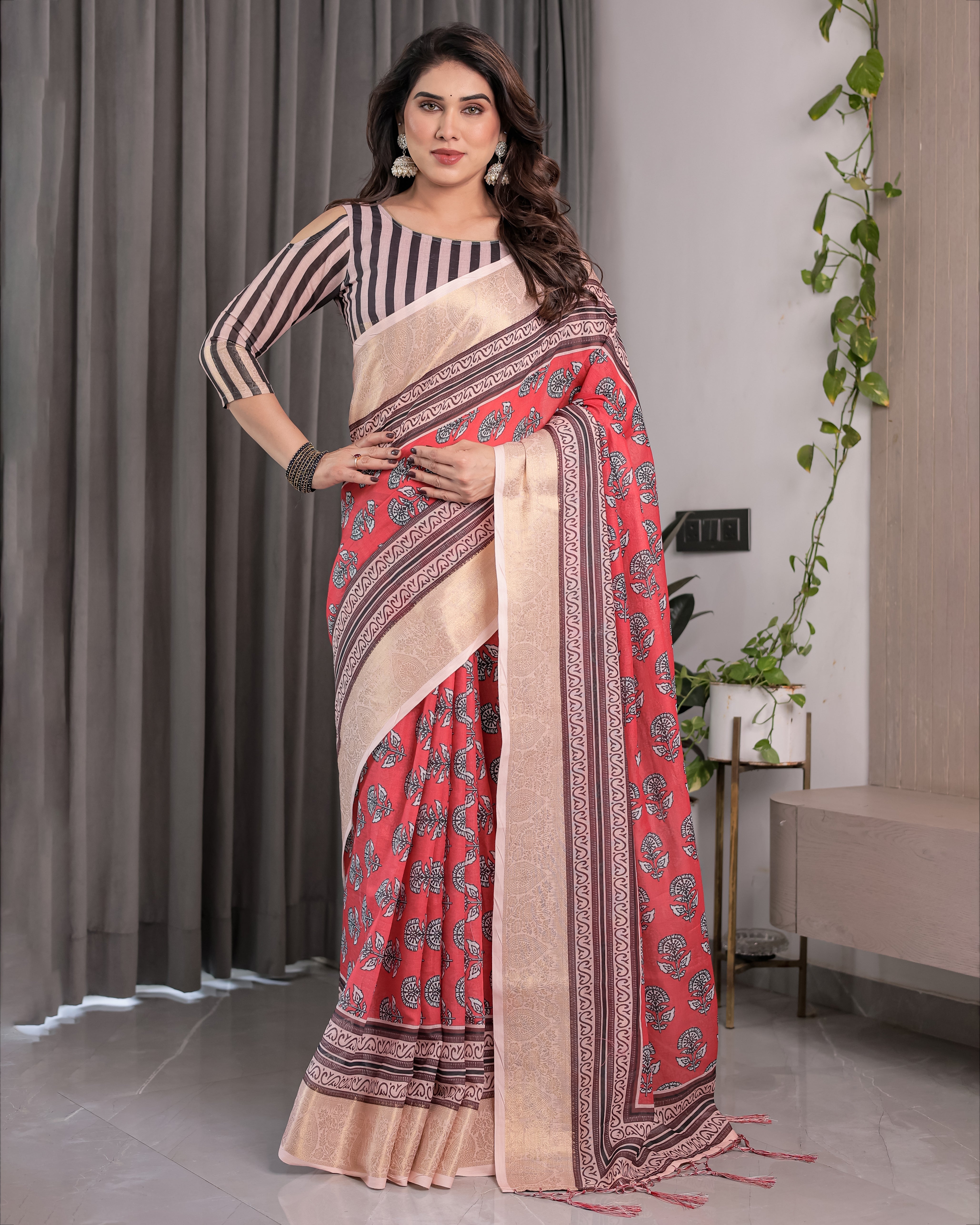 Rust Red Handloom Cotton Linen Saree with Black Floral Buti Print & Zari Border