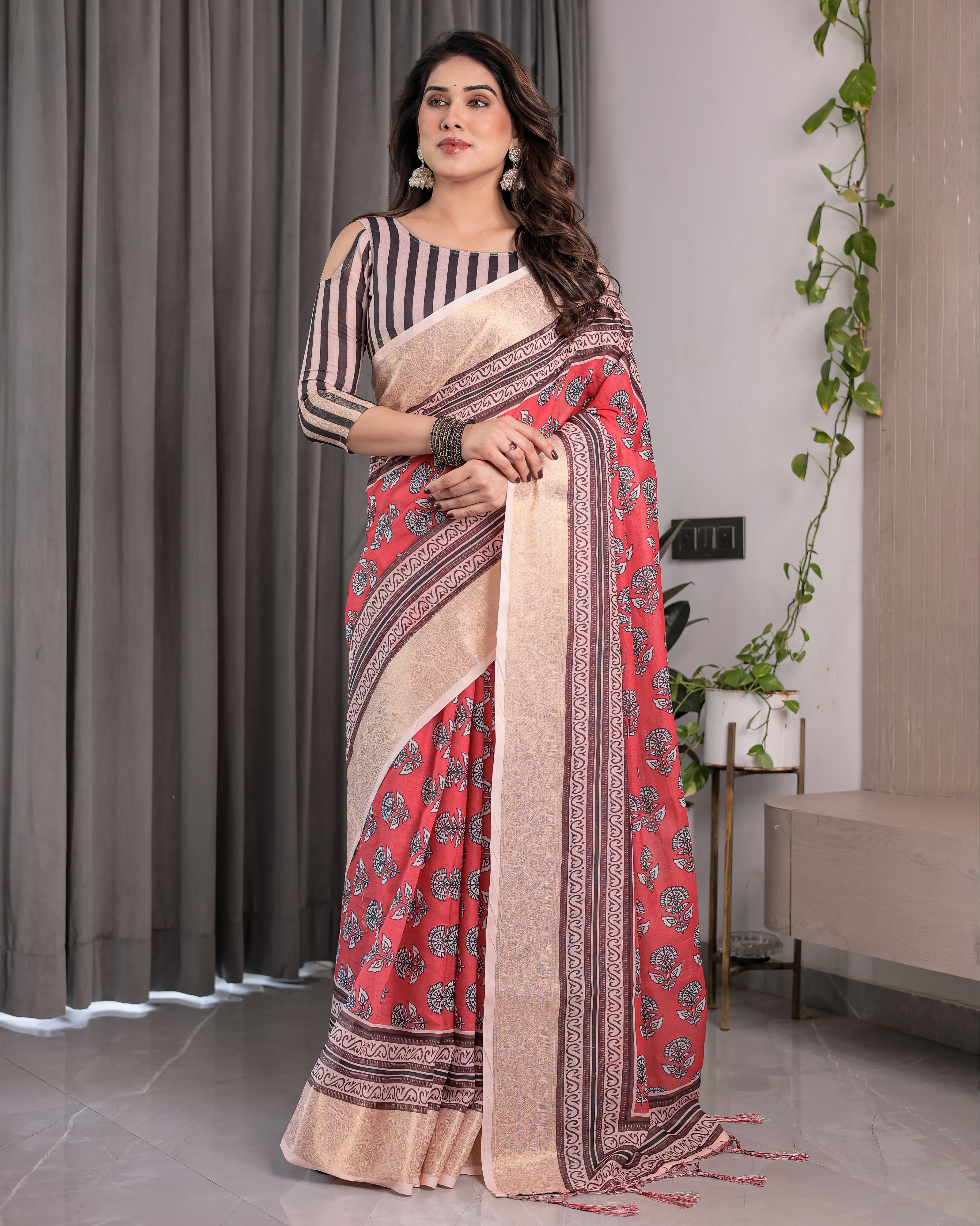 Rust Red Handloom Cotton Linen Saree with Black Floral Buti Print & Zari Border