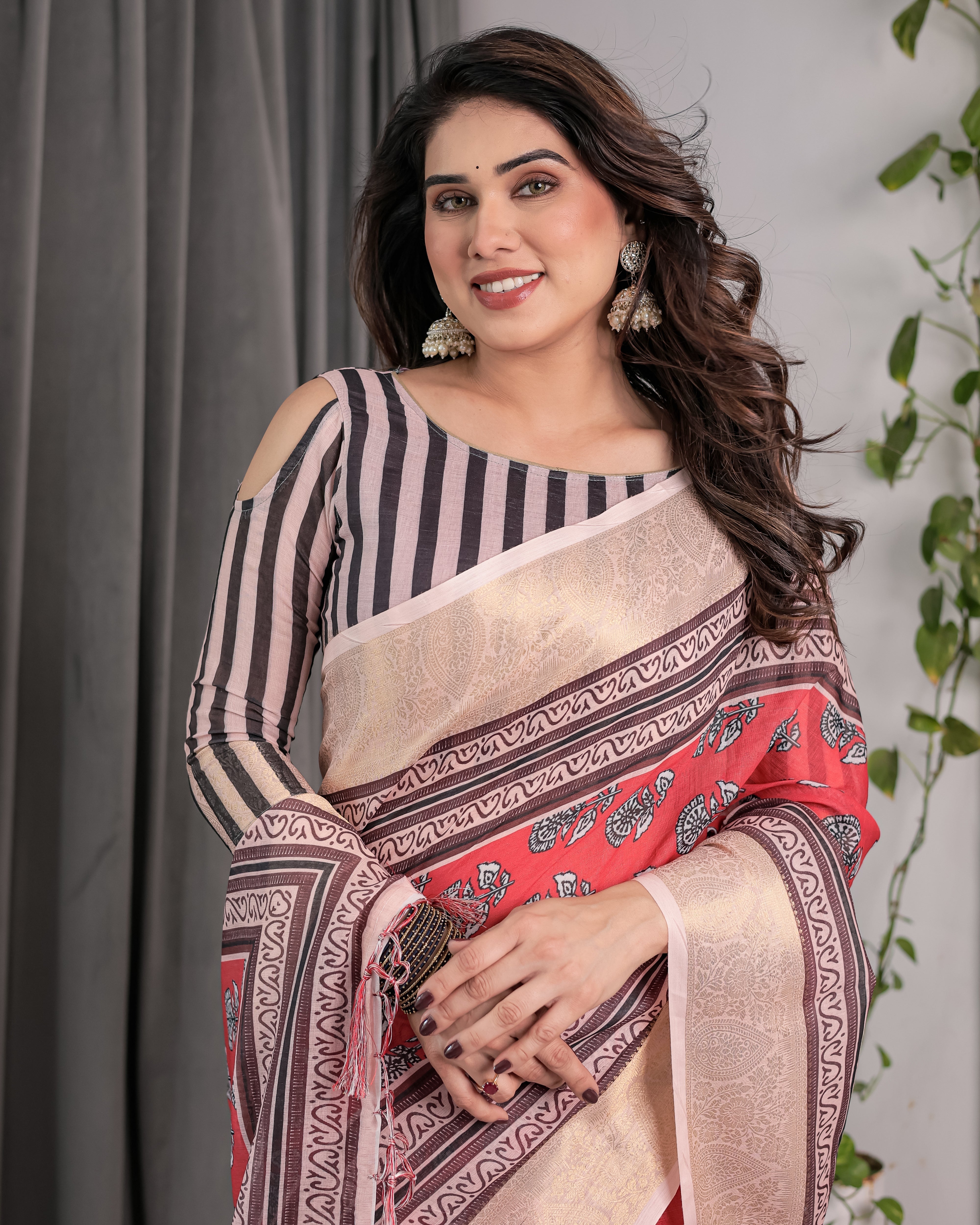 Rust Red Handloom Cotton Linen Saree with Black Floral Buti Print & Zari Border