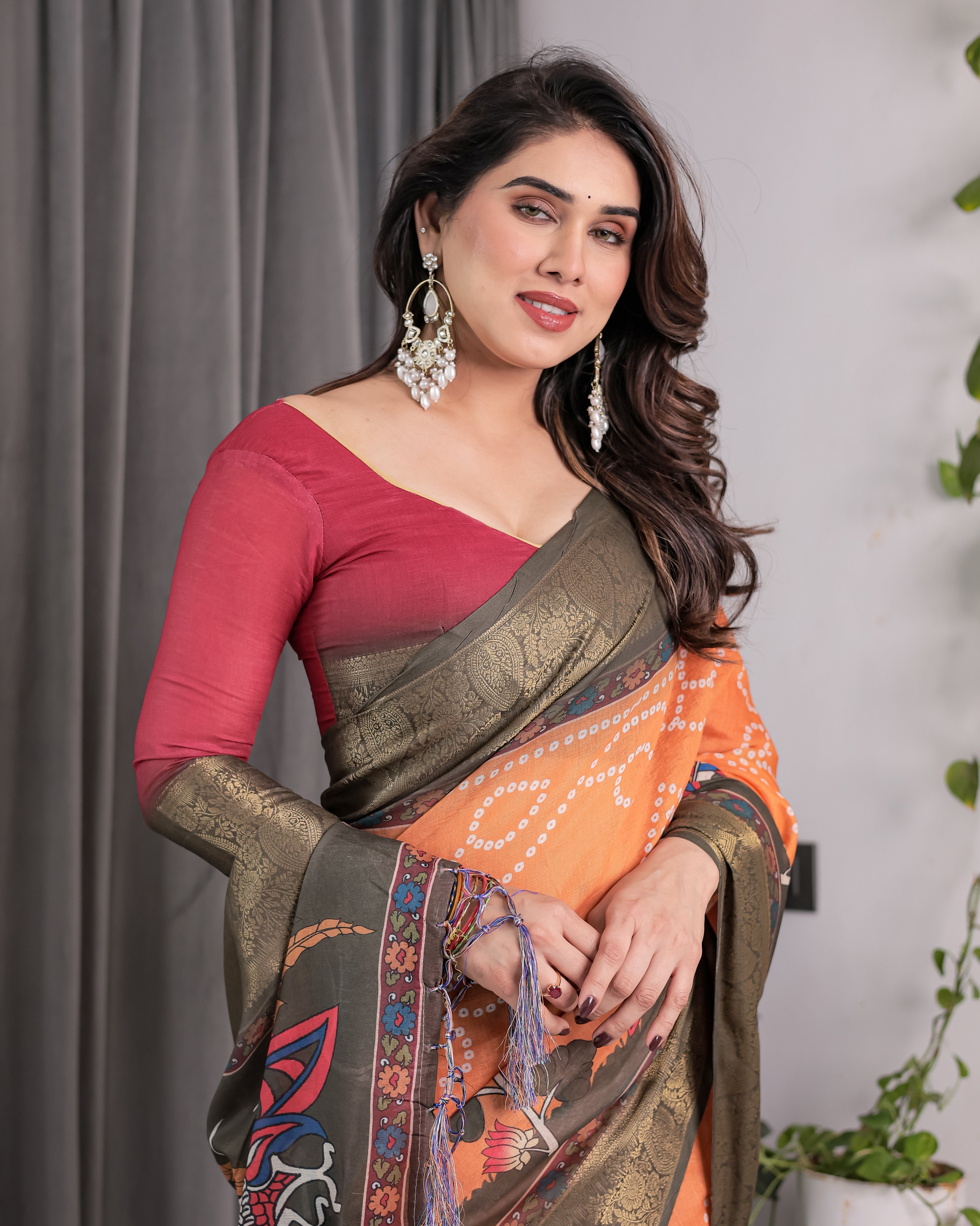 Dual-Tone Mustard & Olive Handloom Saree with Kalamkari-Inspired Bird Motifs & Zari Border | 5.5m Saree + 0.8m Blouse