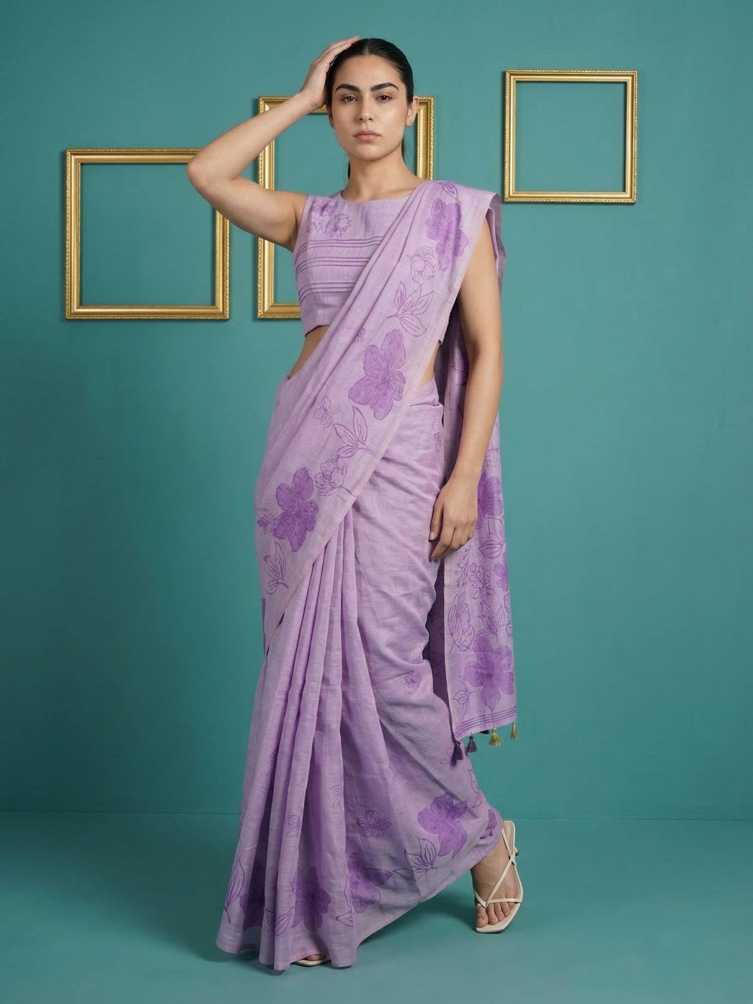 comfortable ethnic saree with artistic pencil art craftsmanship