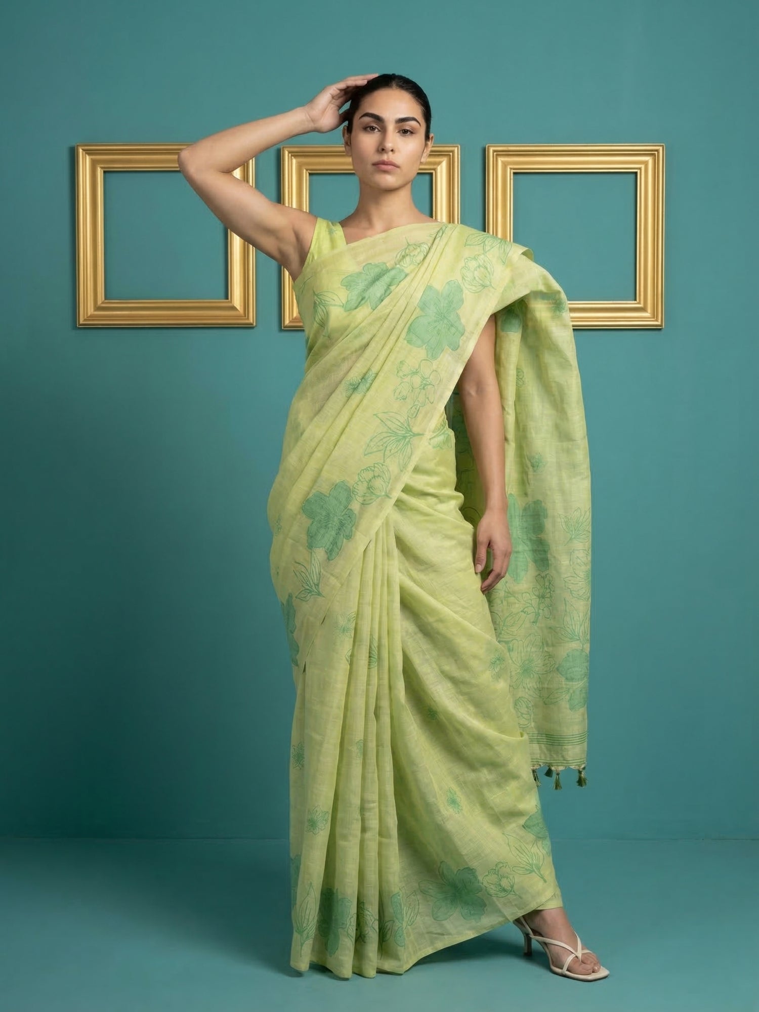 comfortable ethnic saree with artistic pencil art craftsmanship