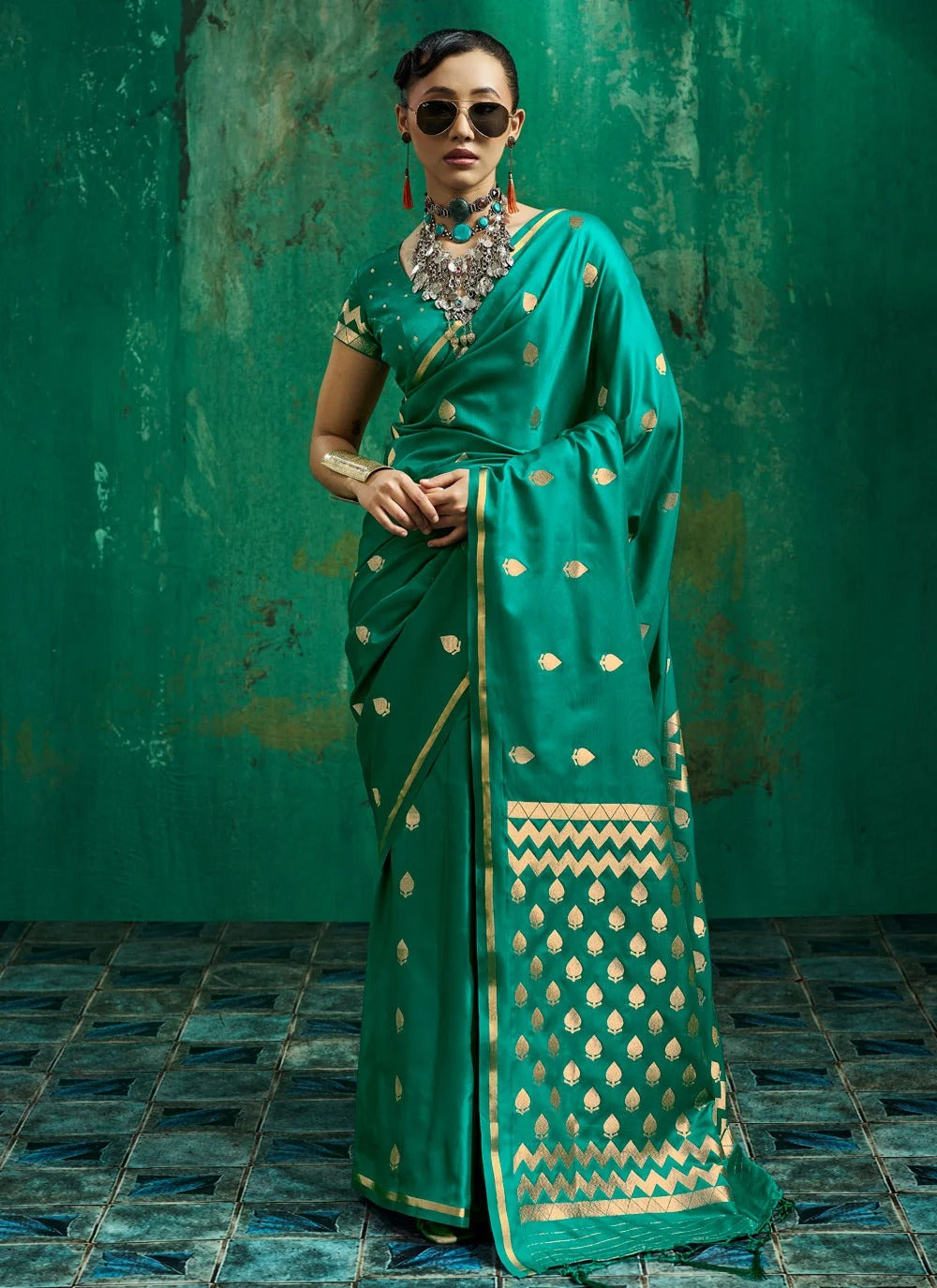Alluring green pure satin handloom saree with matching blouse