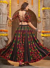 Black Embroidered Perfect Beautiful Navratri Special Chaniya Choli