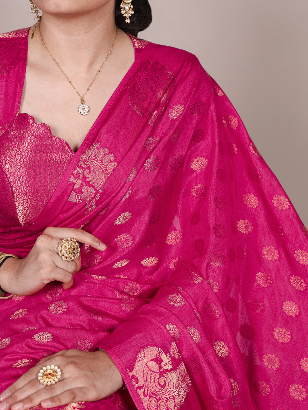 roop silk saree with lace blouse