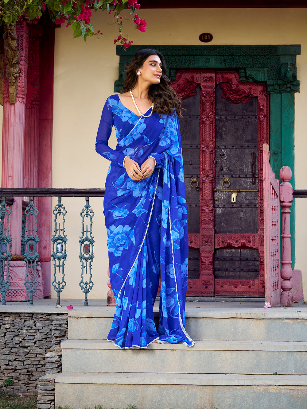 Floral chiffon saree paired with blouse fabric