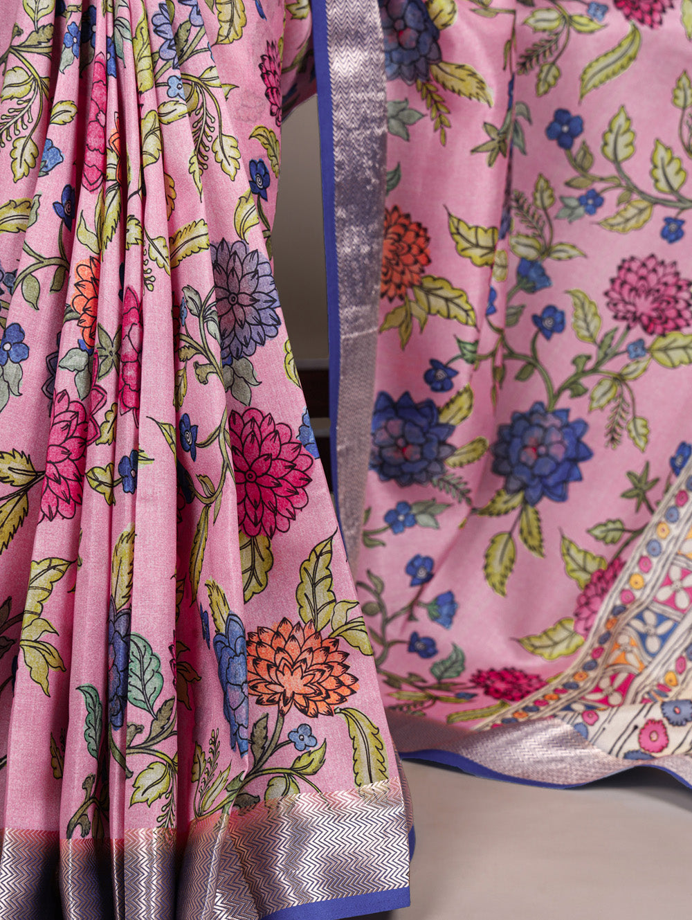 Floral print Tasar silk saree with blouse fabric