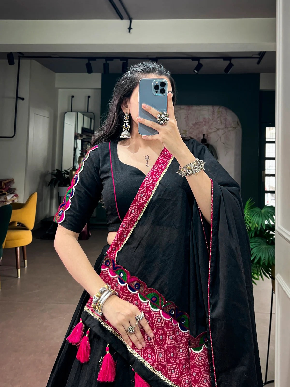 Traditional Gujarati Khadi cotton chaniya choli with Gamthi lace and Bandhej dupatta