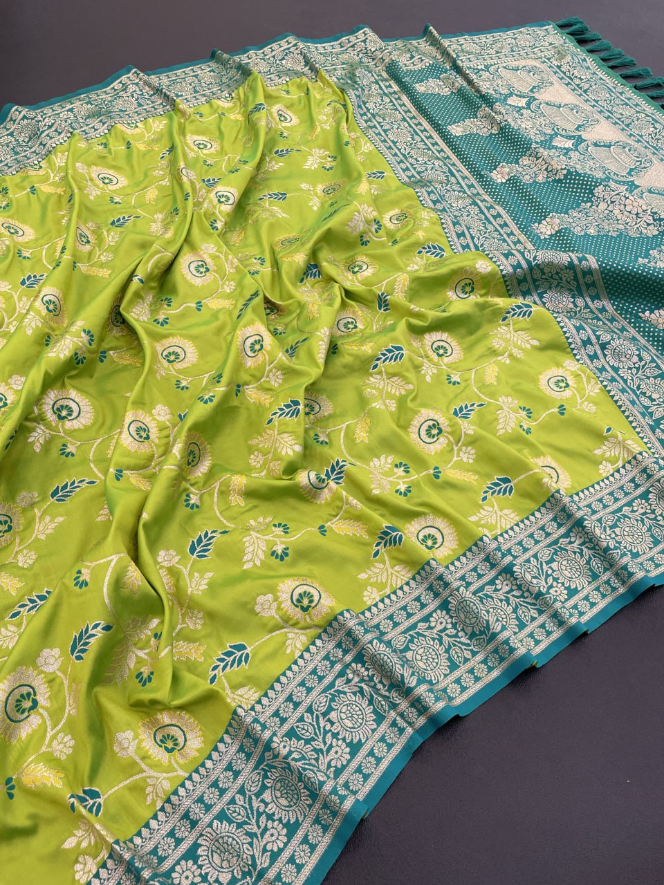Parrot Green Banarasi Silk Saree for Wedding | Soft Silk Zari