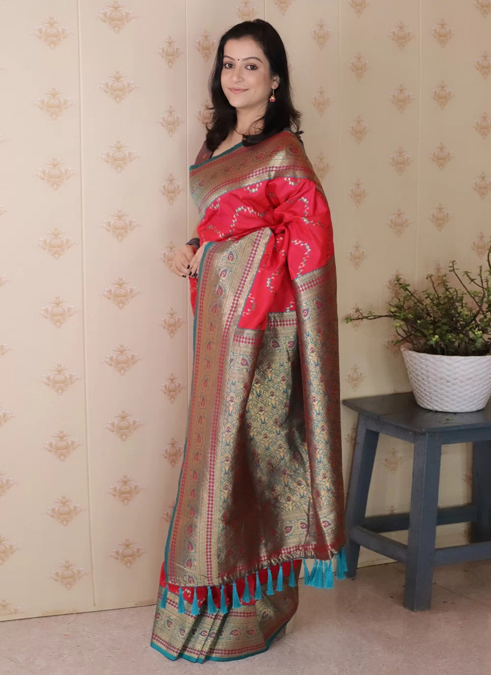 designer banarasi silk saree pink with gold zari weaving